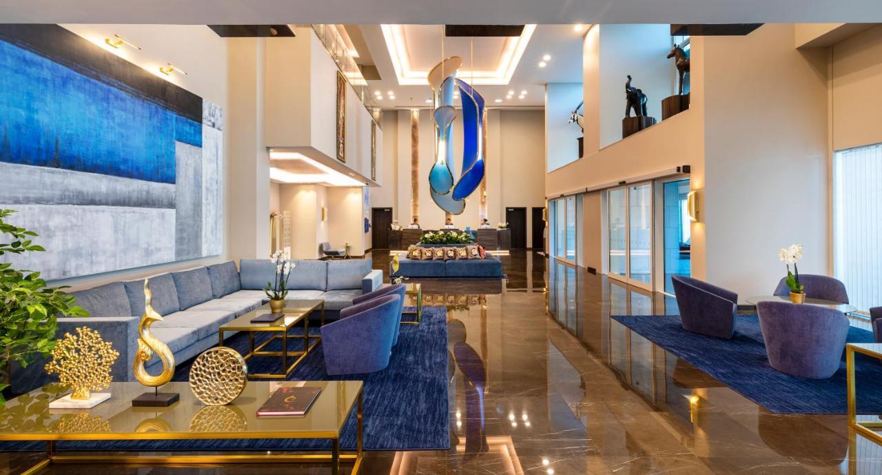 Centara West Bay & Residences 5* Doha