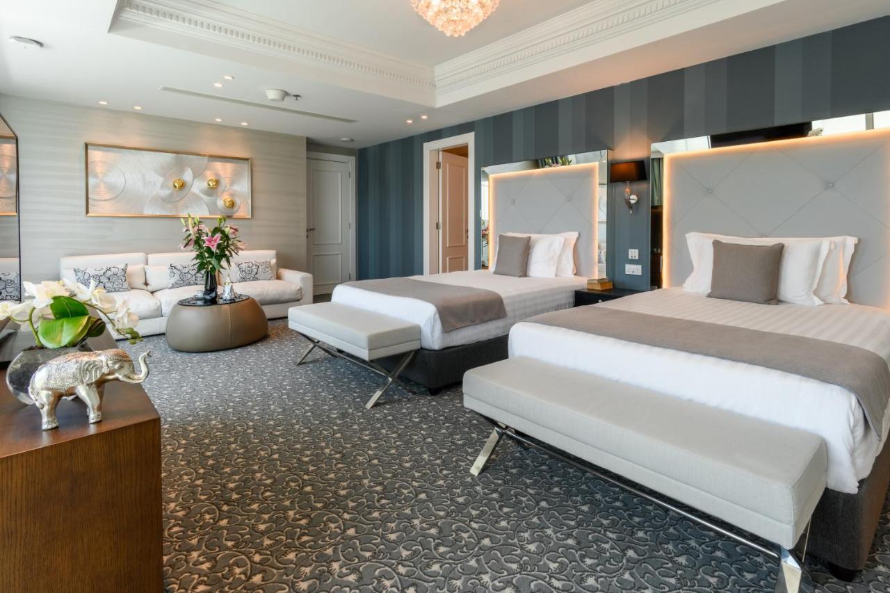 Centara West Bay & Residences Hotel