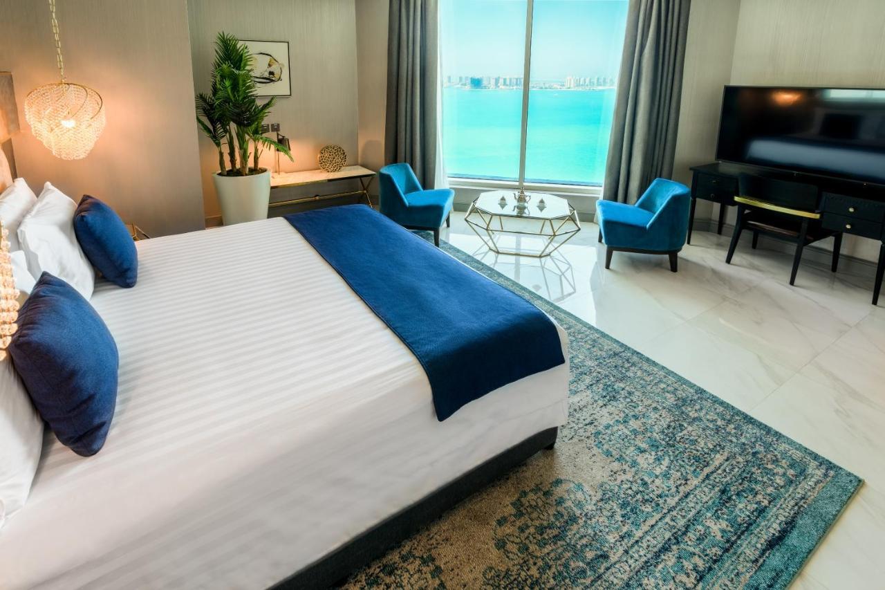 Centara West Bay & Residences 5* Doha