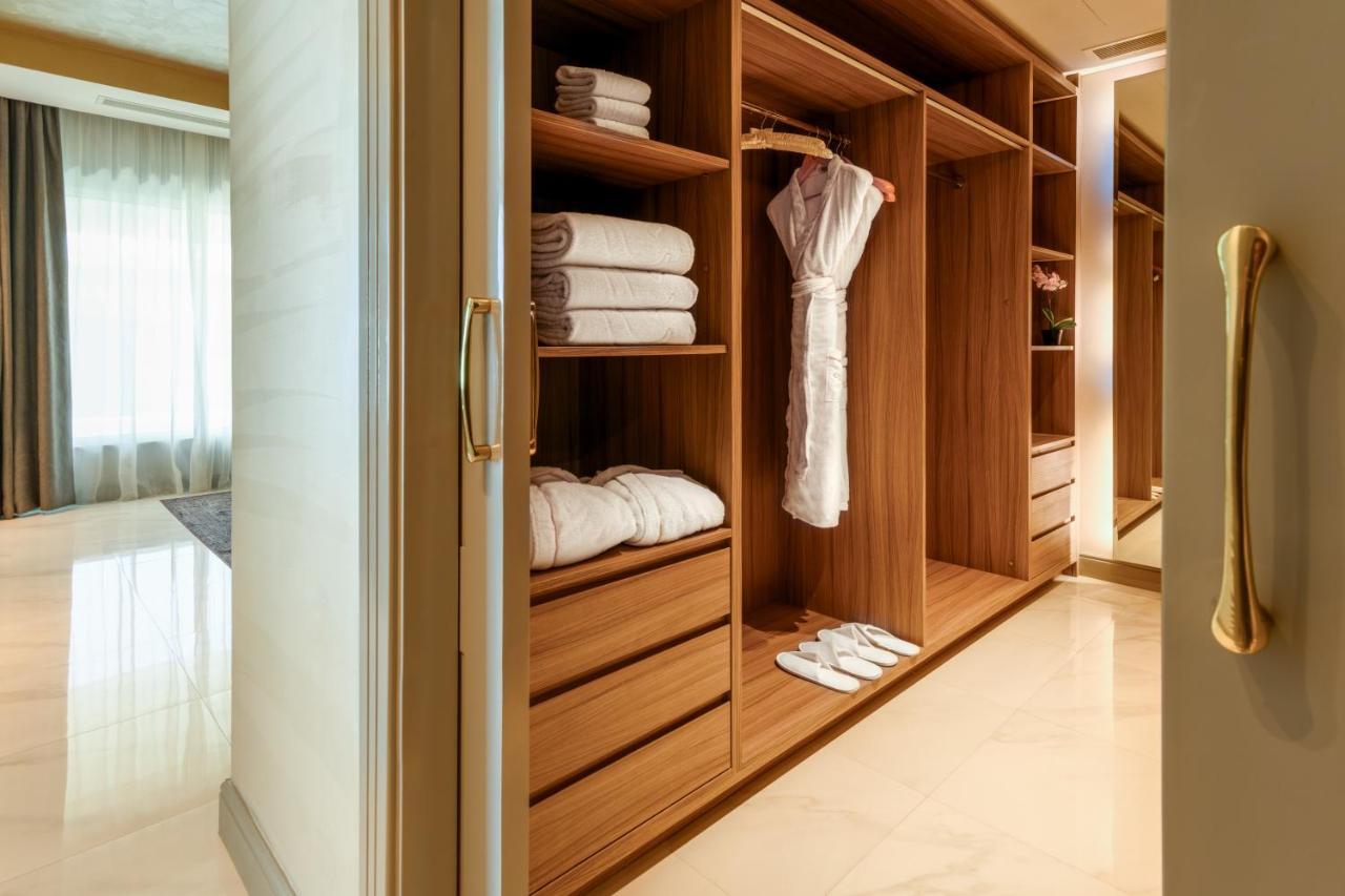Hotel Centara West Bay & Residences